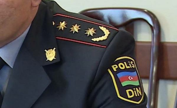 Azərbaycanda içində polis rəisinin olduğu maşın qəzaya düşdü