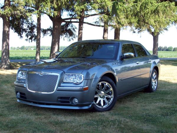 Chrysler 300 necə maşındır? - Almağa dəyər?...