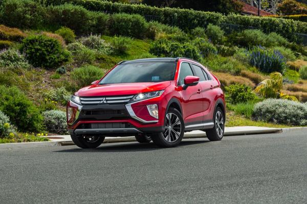 Mitsubishi Eclipse Cross necə maşındır? - İcmal...