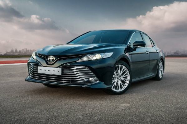 Toyota Camry almağa dəyər?...