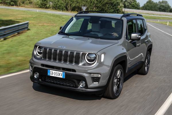 Jeep Renegade necə maşındır?...