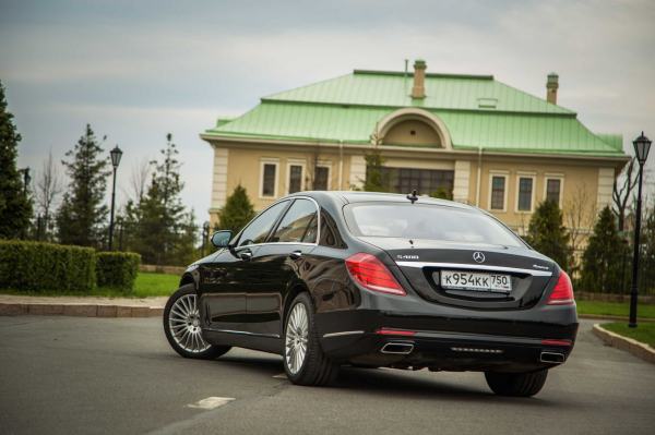 Mercedes S 400 necə maşındır?