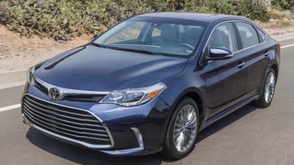 Toyota Avalon almağa dəyər?