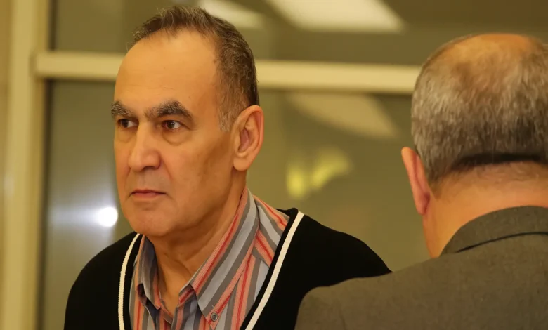 Ad günündə insult keçirdi, aktyorlarla birgə kəlmeyi-şəhadətini gətirdi – Əməkdar artistin ölümünə nə səbəb olmuşdu? 1 Aktyor Azər Mirzəyev