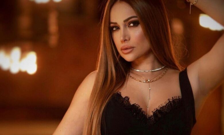 a8b564340f76a9d408b078809bbeaa4d Nigar Camalın QARDAŞI görün kim imiş - Bu da FOTOsu