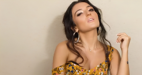 Dilarə yataq otağından görüntülərini yaydı: Çılpaq... - VİDEO 1 dilljpg 1692534183 Dilarə yataq otağından görüntülərini yaydı: Çılpaq... - VİDEO