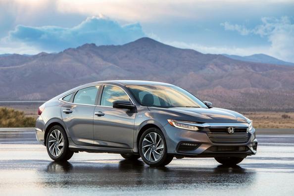 Honda Insight necə maşındır?