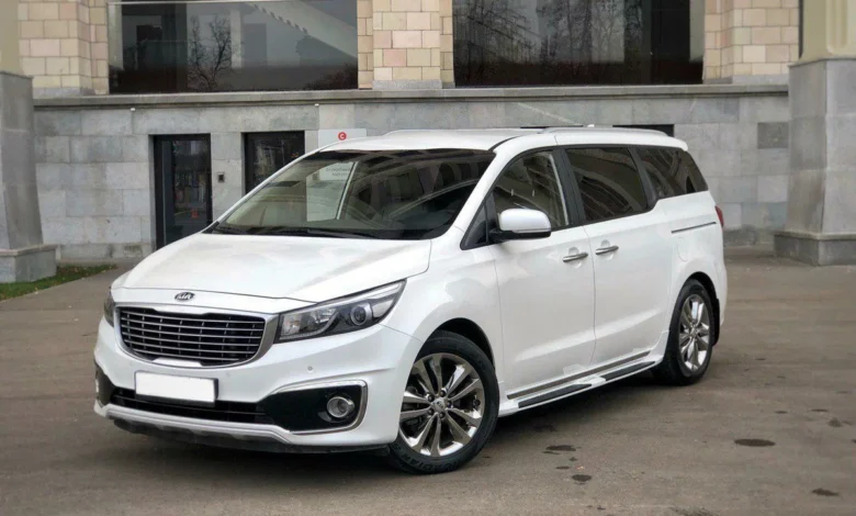 Kia Carnival necə maşındır?