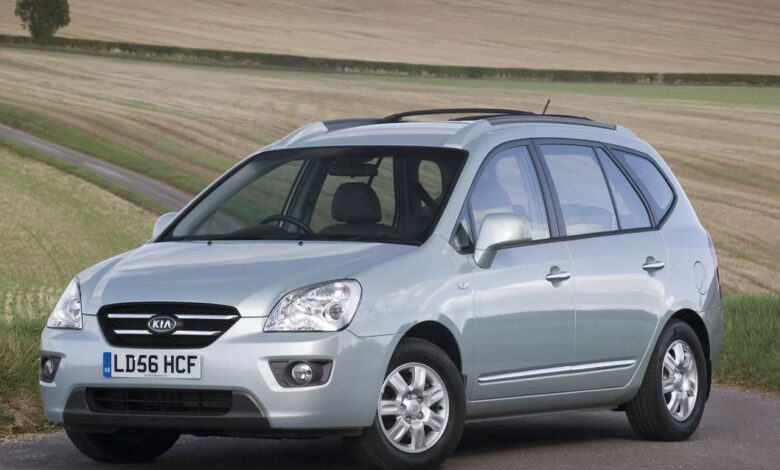 Kia Carens necə maşındır? 1 Kia Carens necə maşındır?