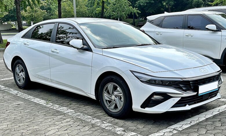 Hyundai Elantra almağa dəyər?