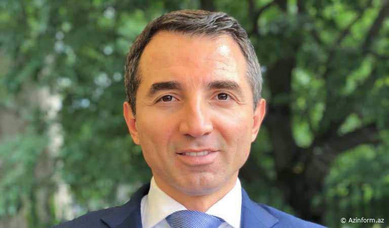 Pələng tatulu Adnan Əhmədzadənin ilk evliliyi ilə bağlı MARAQLI MƏLUMATLAR 1 1679040386 eeeee Pələng tatulu Adnan Əhmədzadənin ilk evliliyi ilə bağlı MARAQLI MƏLUMATLAR