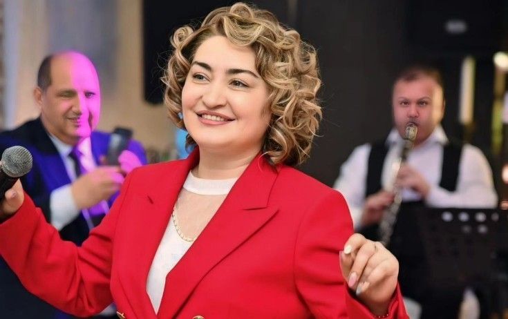 Fədayə Laçının SƏSİ BATDI: Müğənninin suyuna nə qatdılar? - VİDEO 1 fedaye Fədayə Laçının SƏSİ BATDI: Müğənninin suyuna nə qatdılar? - VİDEO