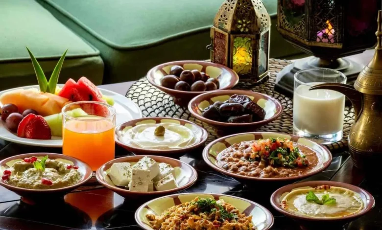 Kasıb adama iftar süfrəsi açmağın savabı