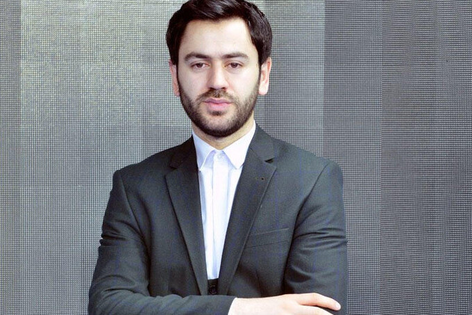 Üzeyir Mehdizadənin qayınatası görün kimdir 1 a430aaf30fbd7ecdb2d9df47c26aed3f m Üzeyir Mehdizadənin qayınatası görün kimdir