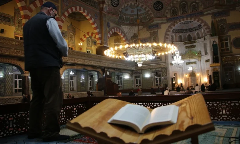Ən gözəl və mənalı qədr gecəsi mesajları