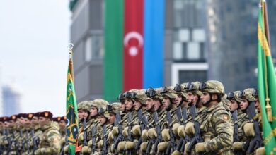 Silahlı Qüvvələr gününə aid təbriklər