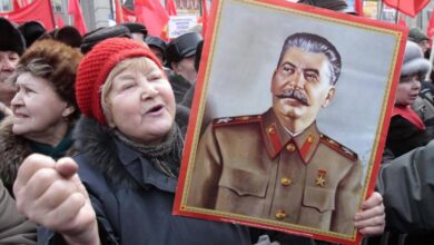 communists Mosc230210 1 Stalinə açılan atəş - Sui-qəsdçinin başına nə oyun açdılar?
