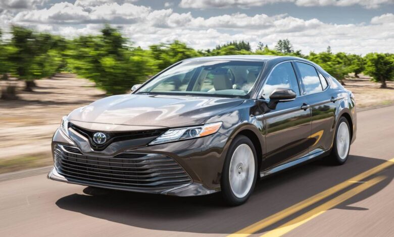 Toyota Camry – Müsbət və Mənfi Cəhətləri 1 Toyota Camry – Müsbət və Mənfi Cəhətləri
