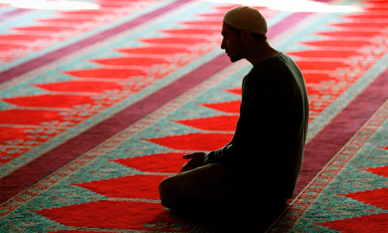 Yuxuda namaz qılmaq