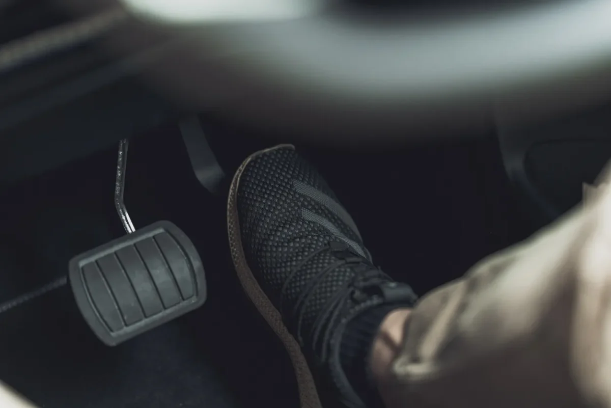 how anti lock brakes work 3