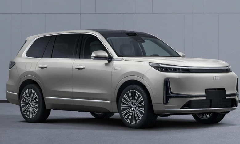 Geely Galaxy M9 necə maşındır?